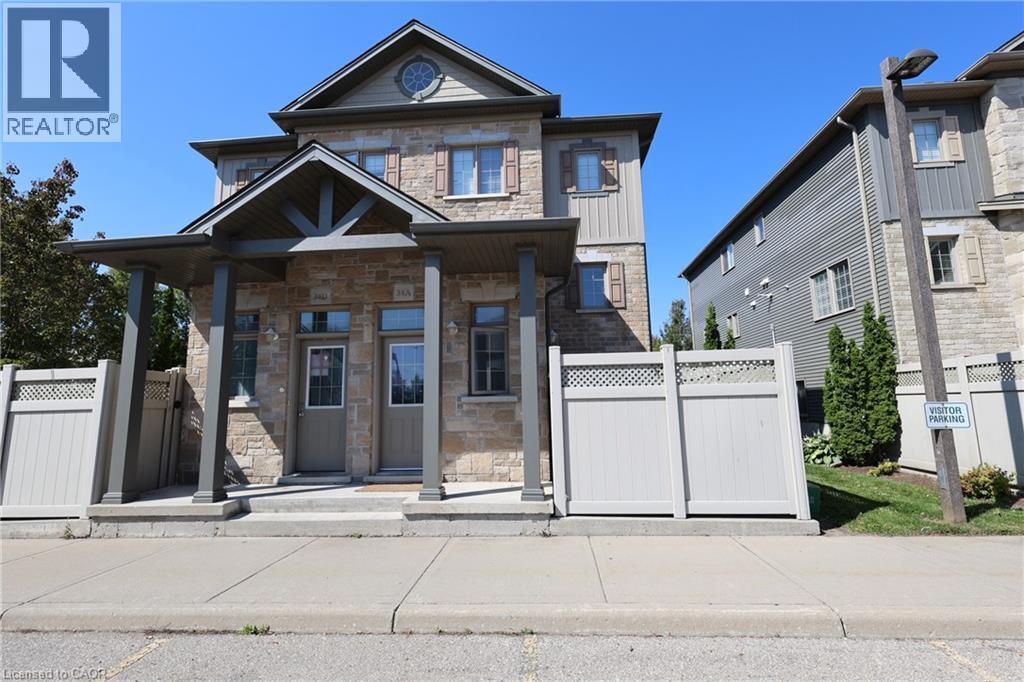931 Glasgow St in Kitchener, ON - Building Photo
