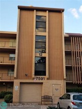 7591 NW 1st St in Margate, FL - Building Photo - Building Photo