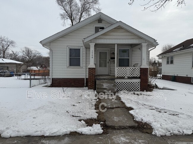 property at 1708 S Loveland Ave