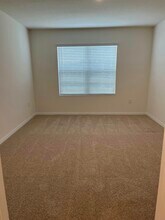 3204 Silas Dr in New Smyrna Beach, FL - Foto de edificio - Building Photo