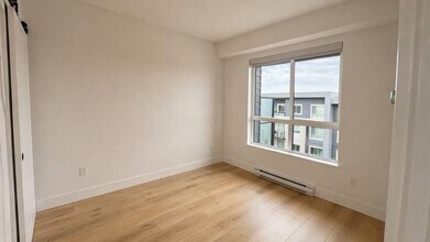 30494 Cardinal Ave in Abbotsford, BC - Building Photo - Building Photo