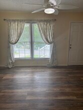 12 King Arthur Pl in Asheville, NC - Building Photo - Building Photo