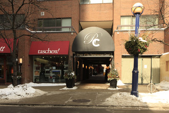 Renaissance Court in Toronto, ON - Building Photo - Building Photo