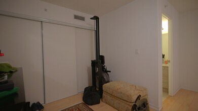 1118-68 Abell St in Toronto, ON - Building Photo - Building Photo