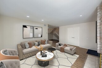 7962 Camino Tranquilo in San Diego, CA - Building Photo - Building Photo