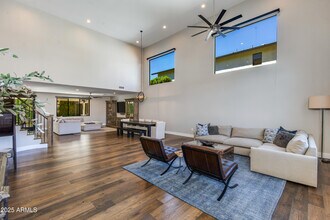 3821 E Devonshire Ave in Phoenix, AZ - Building Photo - Building Photo