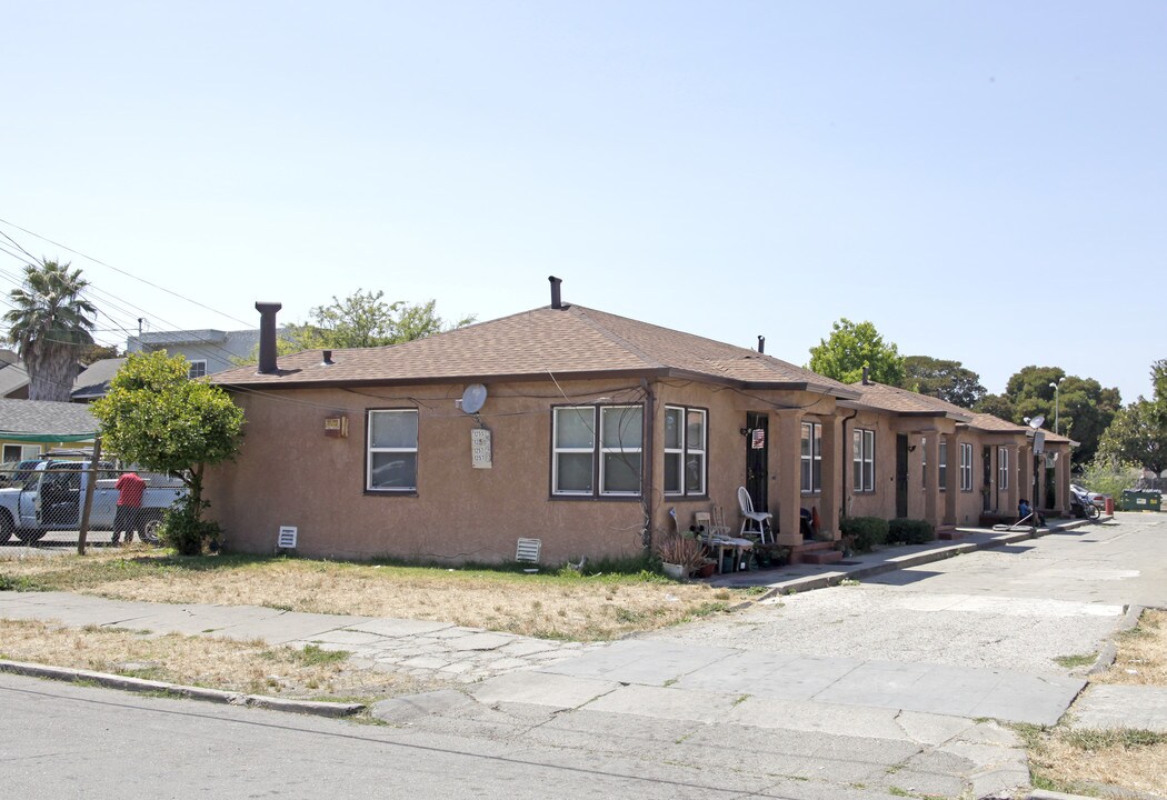 1255-1257 75th Ave in Oakland, CA - Building Photo