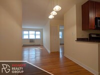 643 W Wrightwood Ave, Unit #625-309 in Chicago, IL - Building Photo - Building Photo