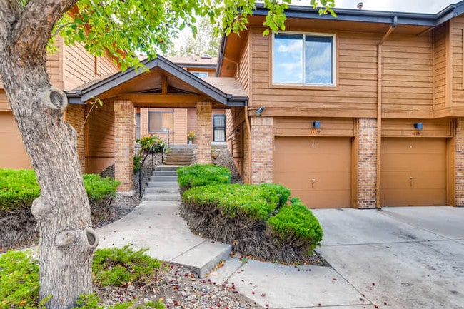property at 5555 E Briarwood Ave