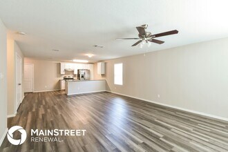 9838 Marbach Crest in San Antonio, TX - Building Photo - Building Photo