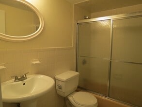 44 Concord Ave, Unit 303 in Cambridge, MA - Building Photo - Building Photo