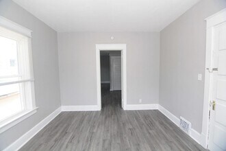 3907 7th Ave in Rock Island, IL - Building Photo - Building Photo