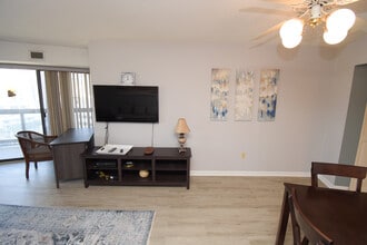 400 20th Ave N in Myrtle Beach, SC - Building Photo - Building Photo