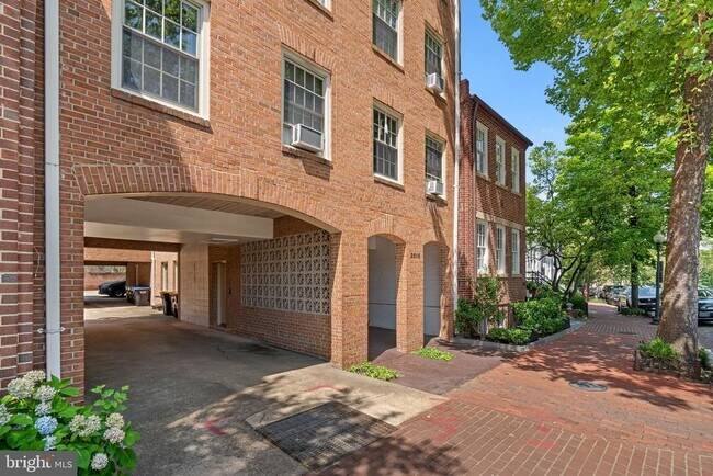 2515 P St NW in Washington, DC - Building Photo - Building Photo