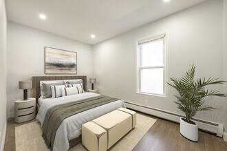 108 Byron St, Unit #1 in Boston, MA - Building Photo - Building Photo