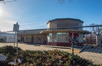 1313-1347 El Camino Real in Mountain View, CA - Building Photo - Building Photo