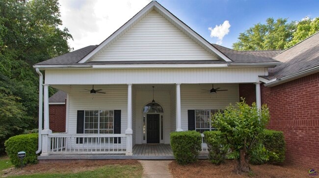 141 Gleneagle Dr in Byron, GA - Building Photo - Building Photo