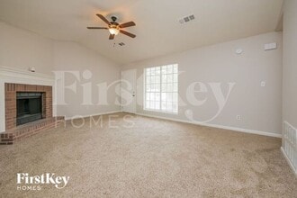 1785 Hearthstone Way in Jonesboro, GA - Building Photo - Building Photo