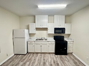 404 E 18th St in Hopkinsville, KY - Building Photo - Building Photo