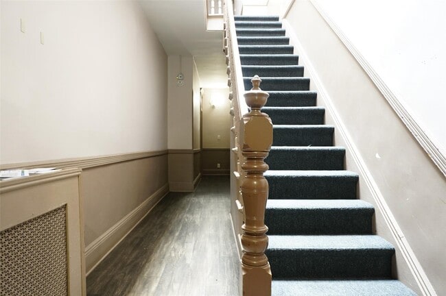 54-10 Nurge Ave in Queens, NY - Building Photo - Building Photo