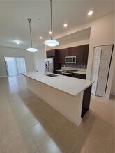 8151 NW 104th Ave-Unit -36 in Doral, FL - Building Photo - Building Photo