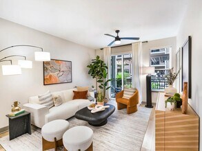 Modera Riverview in Nashville, TN - Foto de edificio - Building Photo