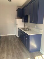 2322 1/2 E 2nd St, Unit 2322 14 in Los Angeles, CA - Building Photo