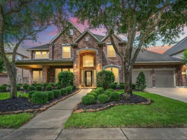 property at 5923 Dillon Creek Ln