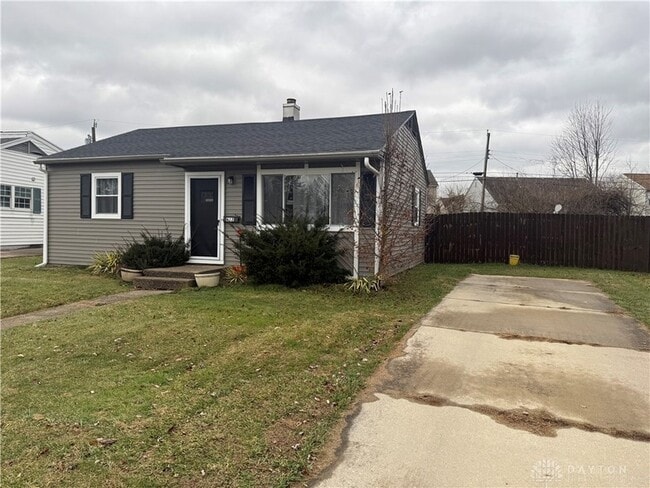 612 Kirkwood Dr in Fairborn, OH - Building Photo - Building Photo