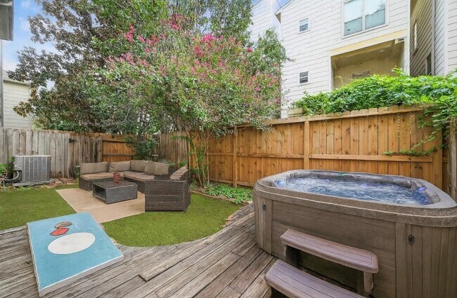 property at 918 Lester St