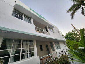 2905 Sheridan Ave in Miami Beach, FL - Building Photo - Building Photo