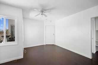6634 Lankershim Blvd, Unit C in North Hollywood, CA - Building Photo - Building Photo