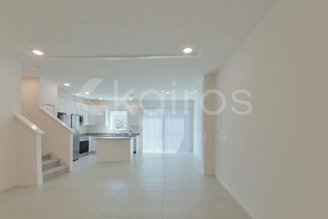 34188 Cinder Wy in Wesley Chapel, FL - Building Photo - Building Photo
