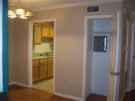 Willow Bend Apartments and Laundry in Natchitoches, LA - Foto de edificio - Interior Photo