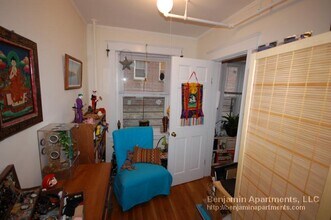 1653 Commonwealth Ave, Unit 6 in Boston, MA - Building Photo - Building Photo