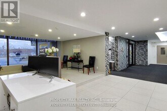 1338 York Mills Rd in Toronto, ON - Building Photo - Building Photo