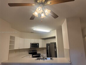 5650 NW 115th Ct in Doral, FL - Building Photo - Building Photo