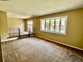 811 Pescadero Dr in San Jose, CA - Building Photo - Building Photo