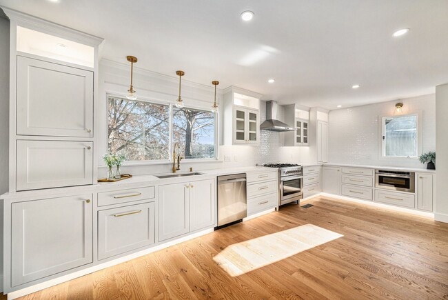 property at 224 NW Locust St