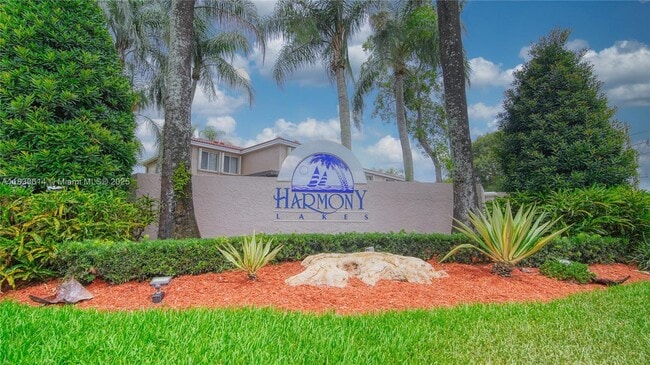11101 SW 15th Manor in Davie, FL - Building Photo - Building Photo