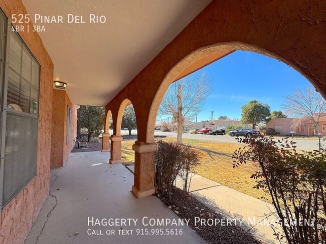 525 Pinar Del Rio Dr in El Paso, TX - Building Photo - Building Photo