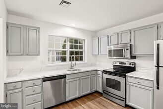 2006 Wexford Rd in Palmyra, PA - Building Photo - Building Photo