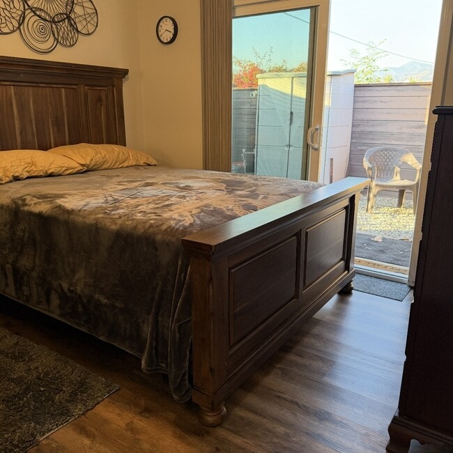 698 Country Oak Rd, Unit San Dimas Room in San Dimas, CA - Building Photo - Building Photo