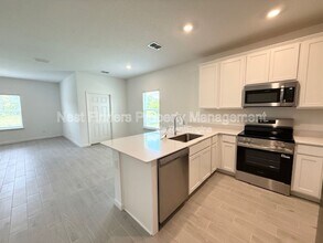 6923 Gable Grv Ave in Jacksonville, FL - Building Photo - Building Photo