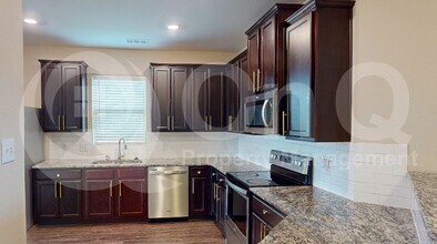 705 Juneberry Dr in Denton, TX - Building Photo - Building Photo