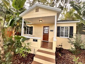 1904 E Marks St in Orlando, FL - Building Photo