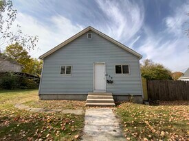 624 Grant St in Danville, IL - Building Photo