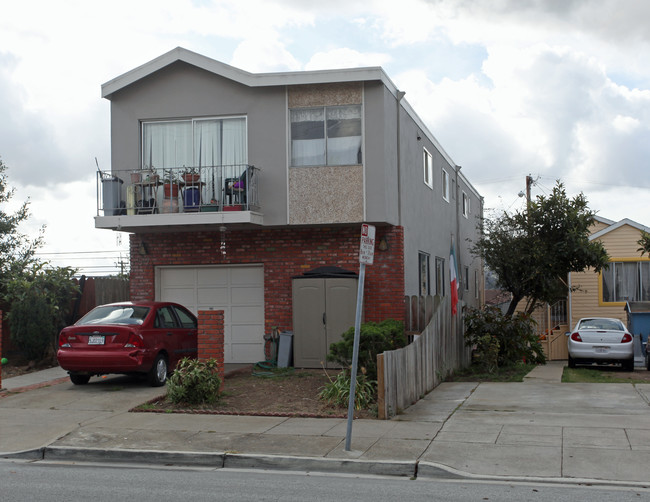 617 Commercial Ave in South San Francisco, CA - Foto de edificio - Building Photo