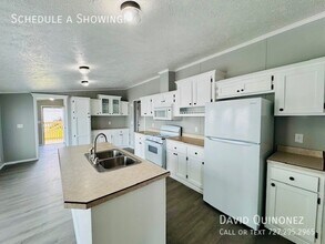 501 Gunntown Rd in Bellefontaine, OH - Building Photo - Building Photo