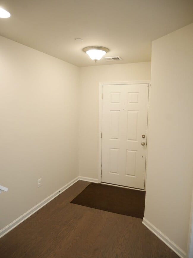 12901 Brickyard Blvd in Calverton, MD - Building Photo - Building Photo